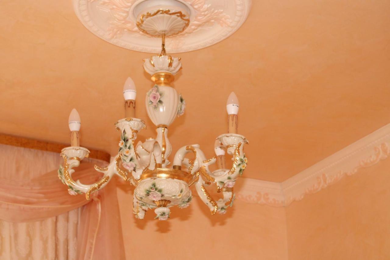 Fiore D'Arancio Luxury City Center Apartment Βερόνα Εξωτερικό φωτογραφία