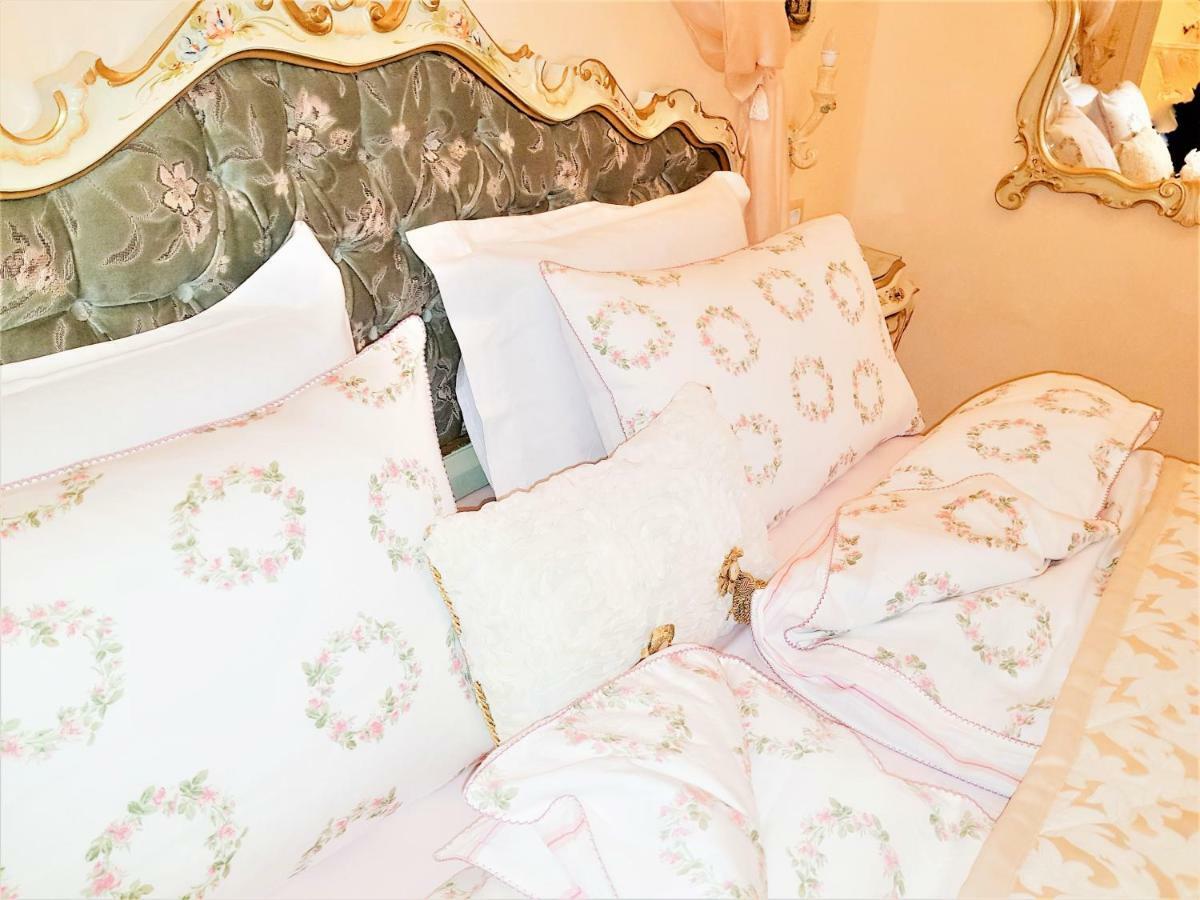Fiore D'Arancio Luxury City Center Apartment Βερόνα Εξωτερικό φωτογραφία