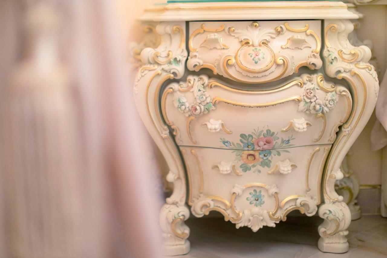 Fiore D'Arancio Luxury City Center Apartment Βερόνα Εξωτερικό φωτογραφία