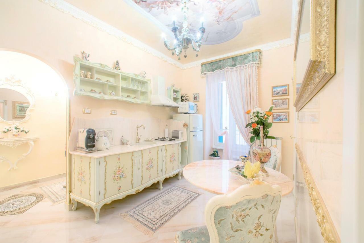 Fiore D'Arancio Luxury City Center Apartment Βερόνα Εξωτερικό φωτογραφία