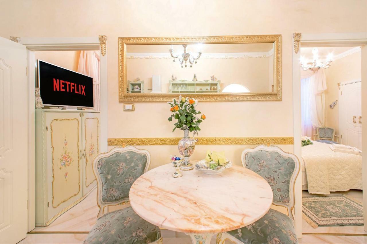 Fiore D'Arancio Luxury City Center Apartment Βερόνα Εξωτερικό φωτογραφία